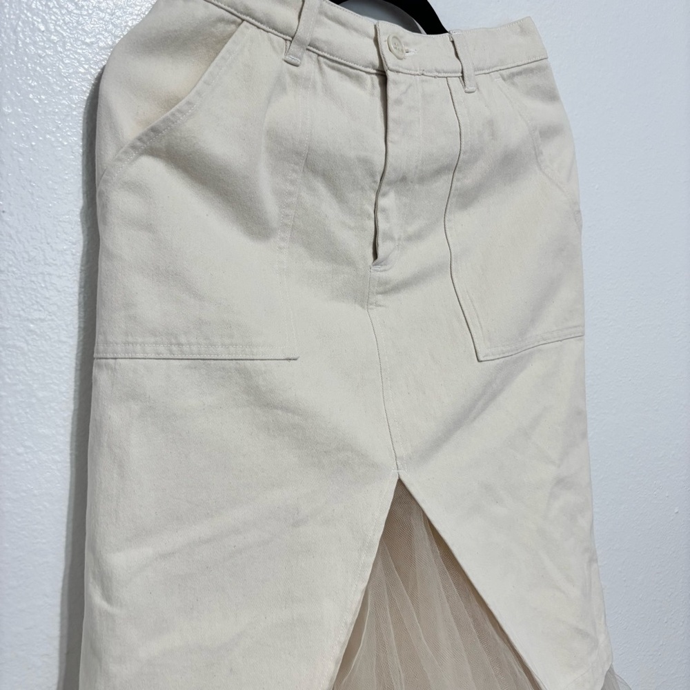 Le Superbe Ms. Benjamin Skirt - Picture 3 of 14